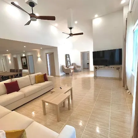 Дом отдыха Amplia Vivienda New Para12 Pers A 4 Min Caminando De Playa Con Terraza, Piscina Com, Wifi, Ventiladores De Techo, Lavavajillas Рокетас-де-Мар
