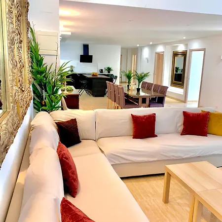 Amplia Vivienda New Para12 Pers A 4 Min Caminando De Playa Con Terraza, Piscina Com, Wifi, Ventiladores De Techo, Lavavajillas Дом отдыха *